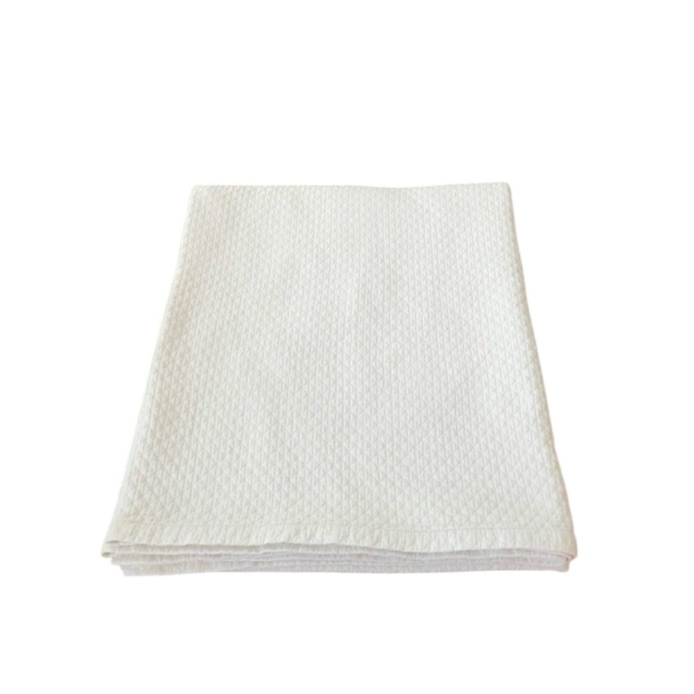 Restoration Hardware Matelasse White Quilted Cotton Queen‎ Bed Coverlet